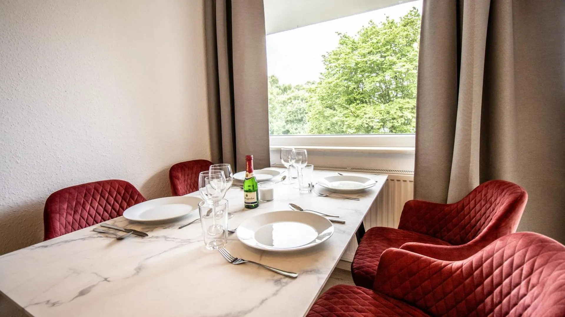 Apartment Messe-Apartment Fuer 5 Gaeste Mit Balkon Und Lift Hannover